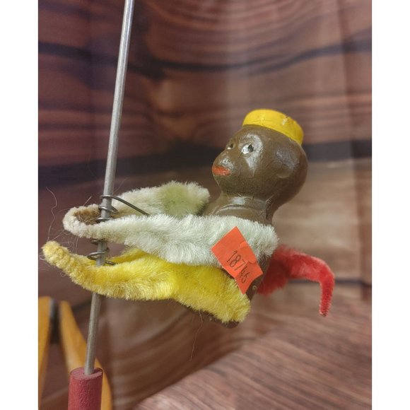 Vintage Toys Handmade Jogging Pole Climbing Monkey Collectible - Picture 3 of 4